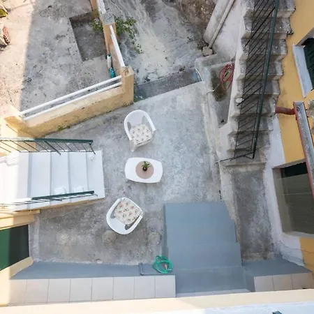 Serenity Beautiful House Apartment